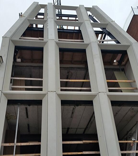 Transformatie kantoorpand naar studio's
